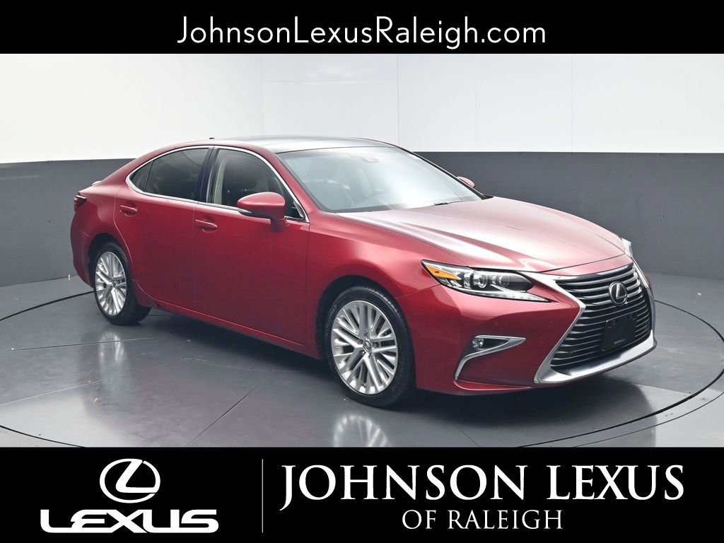 Used 2016 Lexus ES 350 w/ Luxury Package w/Wood Trim image 4