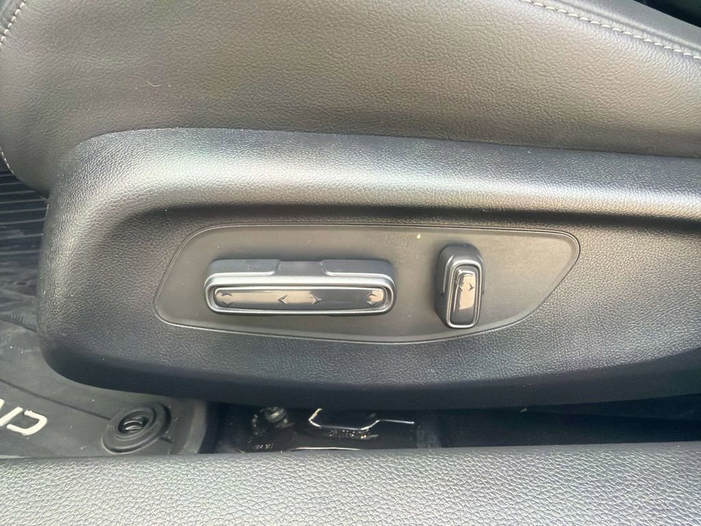 Used 2023 Honda Civic EX-L image 19