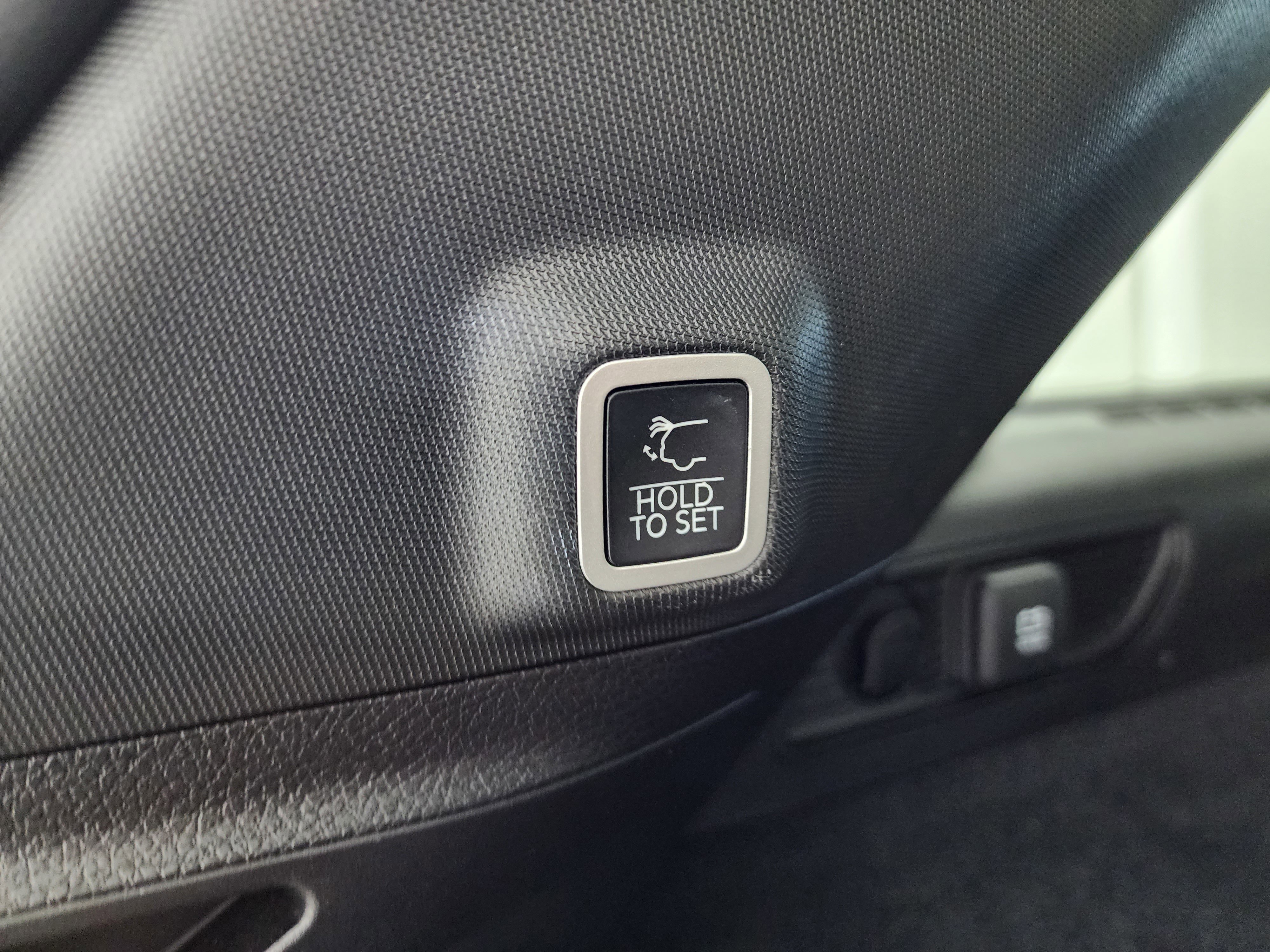 Used 2022 Jeep Grand Cherokee Summit image 36