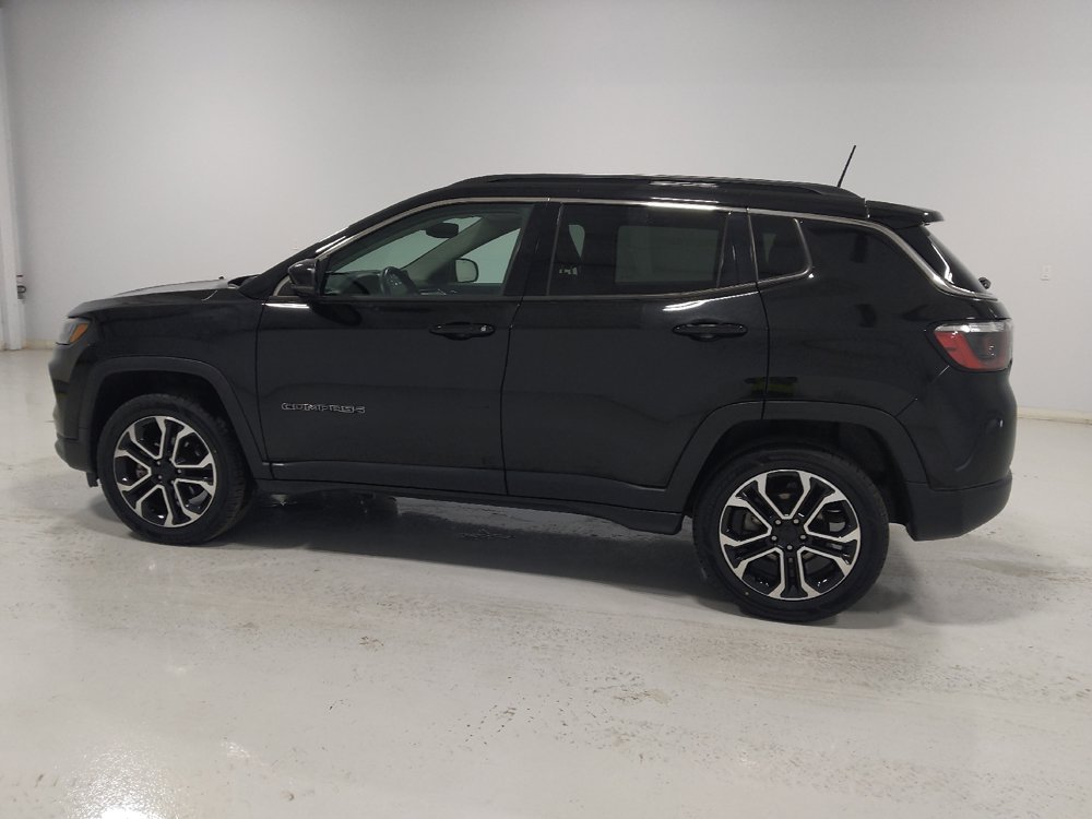 Used 2022 Jeep Compass Limited AWD/4WD image 3