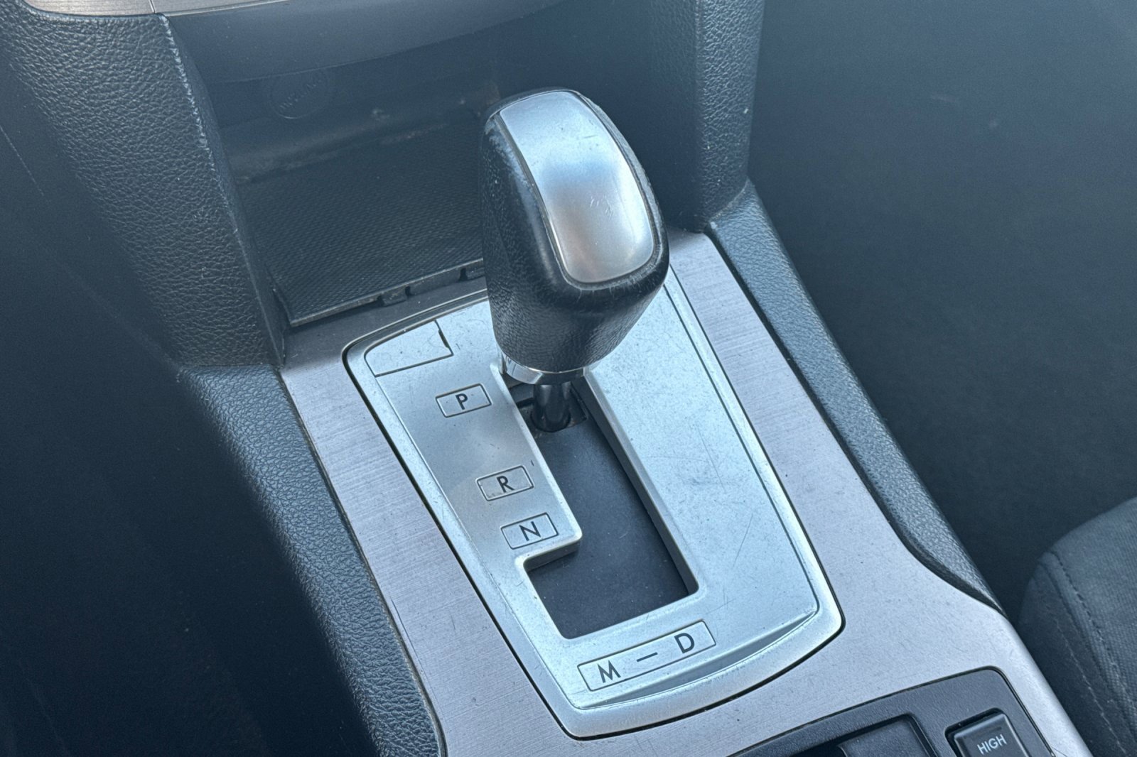 Used 2013 Subaru Outback 2.5i Premium w/ All-Weather Pkg image 17