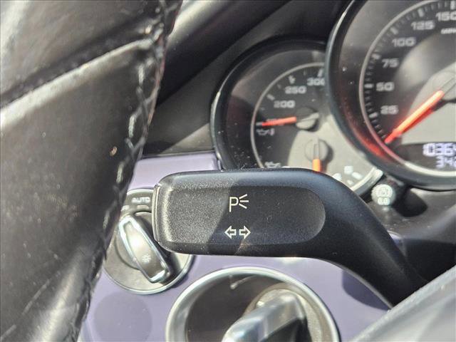 Used 2016 Porsche Panamera 4 Edition image 26