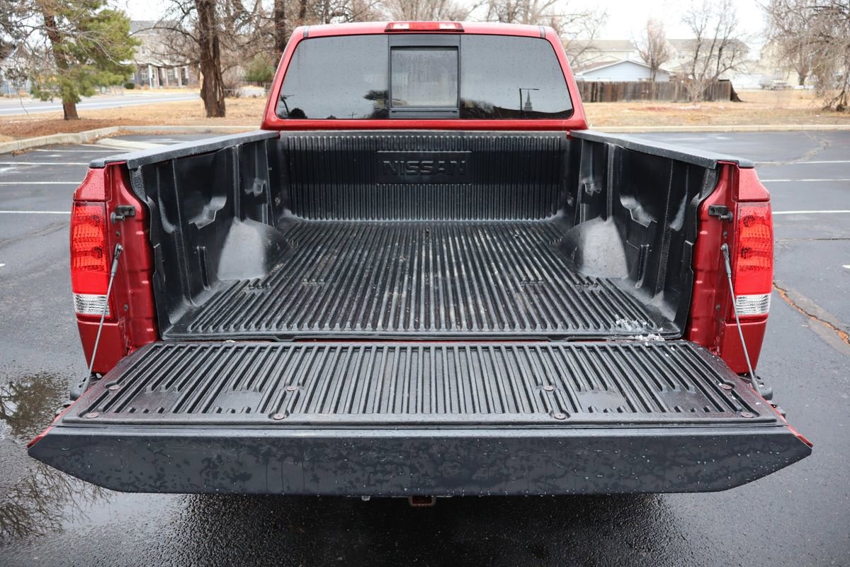 Used 2013 Nissan Titan SV w/ SV Value Truck Pkg image 14
