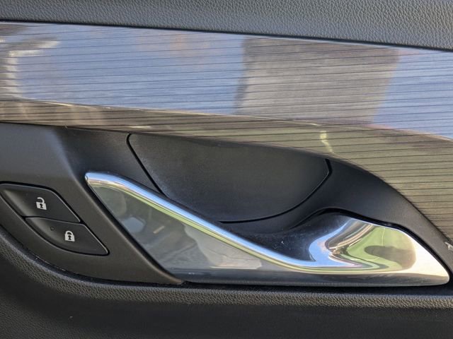 Used 2023 GMC Terrain Denali image 33