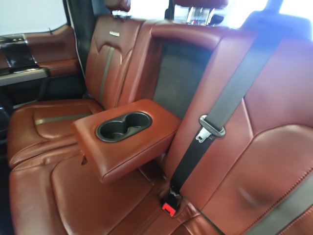 Used 2022 Ford F350 Platinum w/ Tremor Off-Road Package AWD/4WD image 29