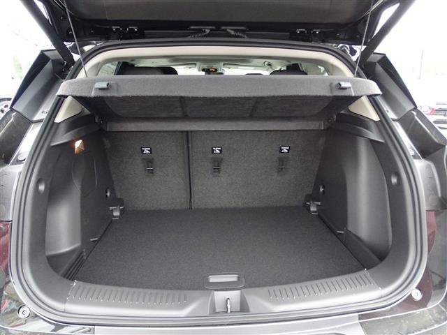 Used 2023 Buick Encore GX Essence w/ Experience Buick Package FWD image 5
