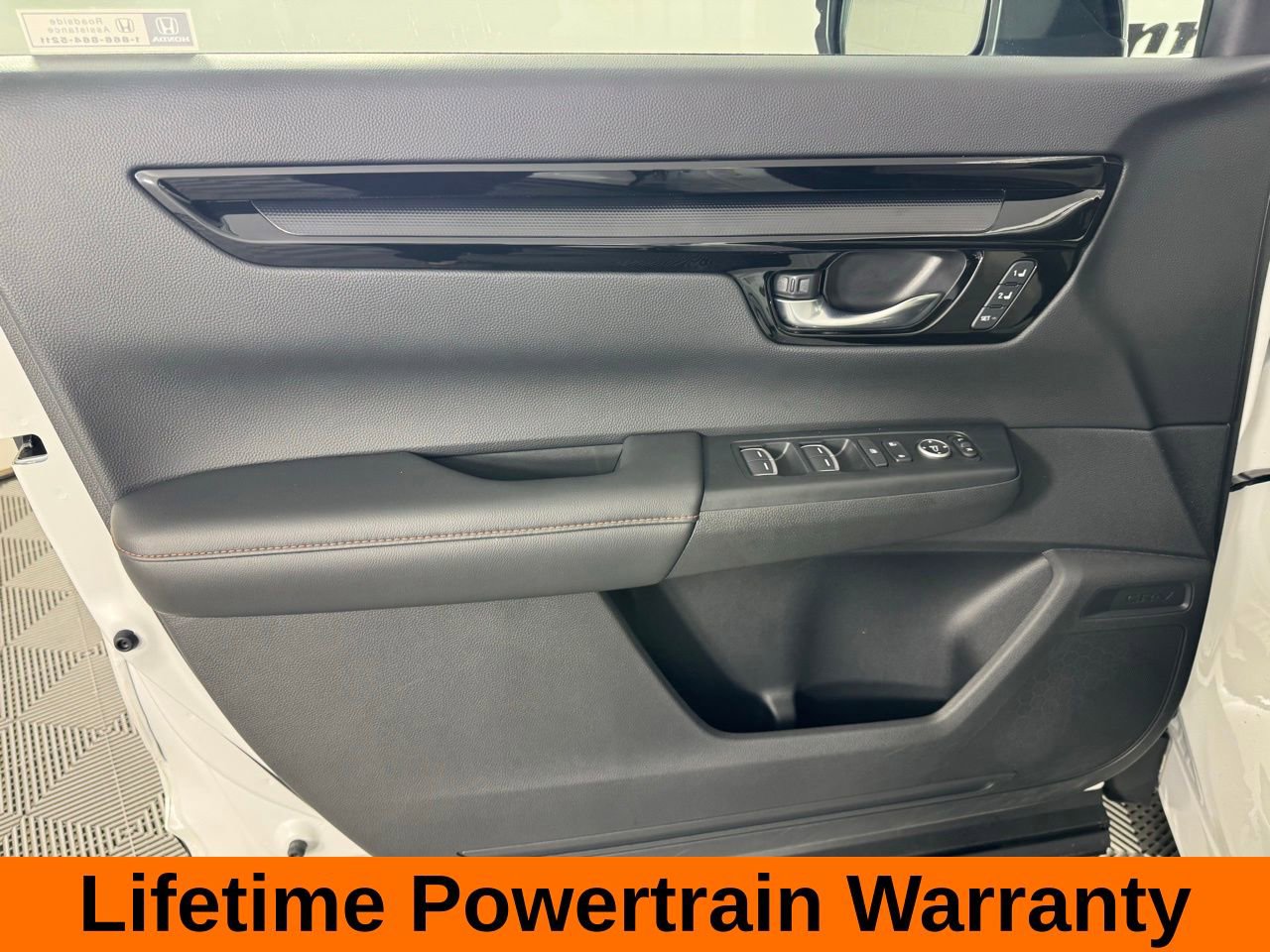 Used 2023 Honda CR-V Sport Touring image 10