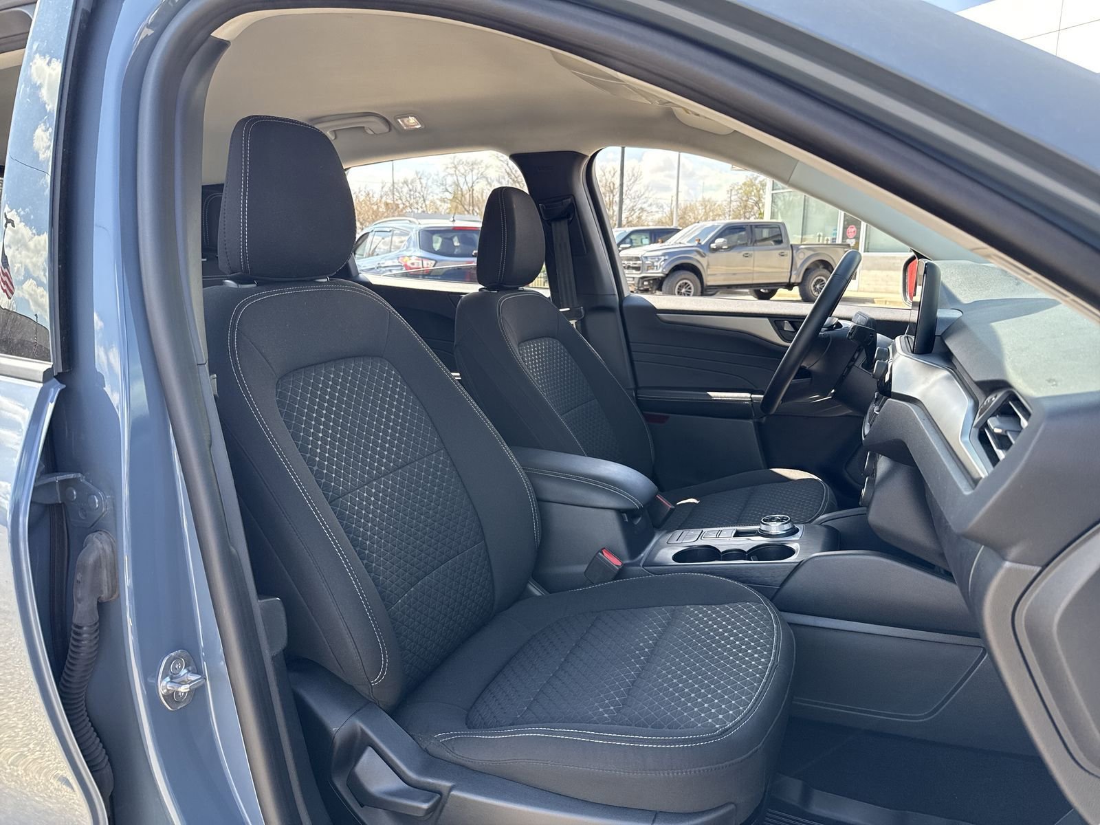 Used 2023 Ford Escape Active AWD/4WD image 26