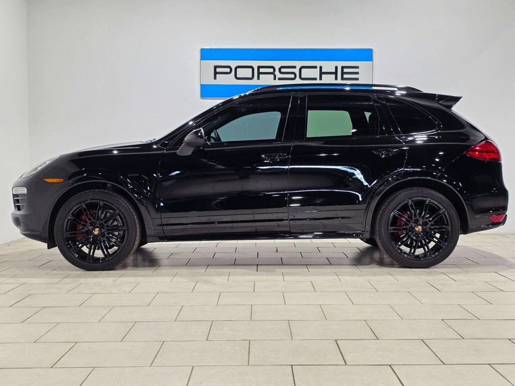Used 2014 Porsche Cayenne 2014 PORSCHE CAYENNE SPORT DES image 1
