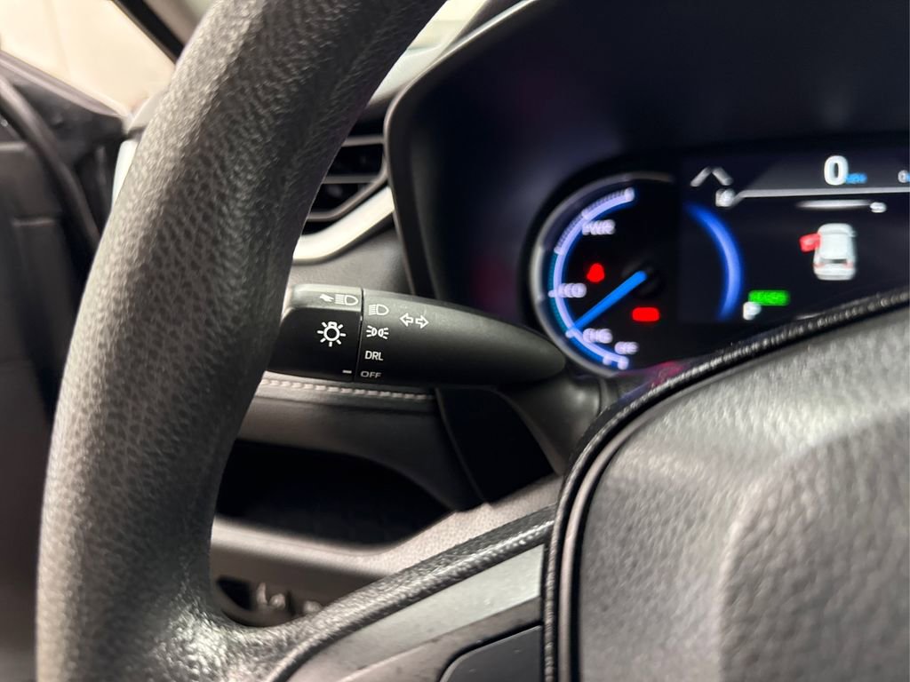 Used 2023 Toyota RAV4 LE image 25