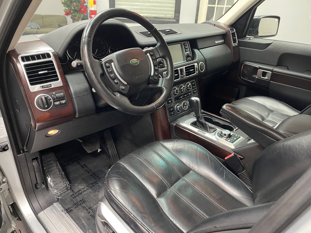 Used 2008 Land Rover Range Rover HSE image 13