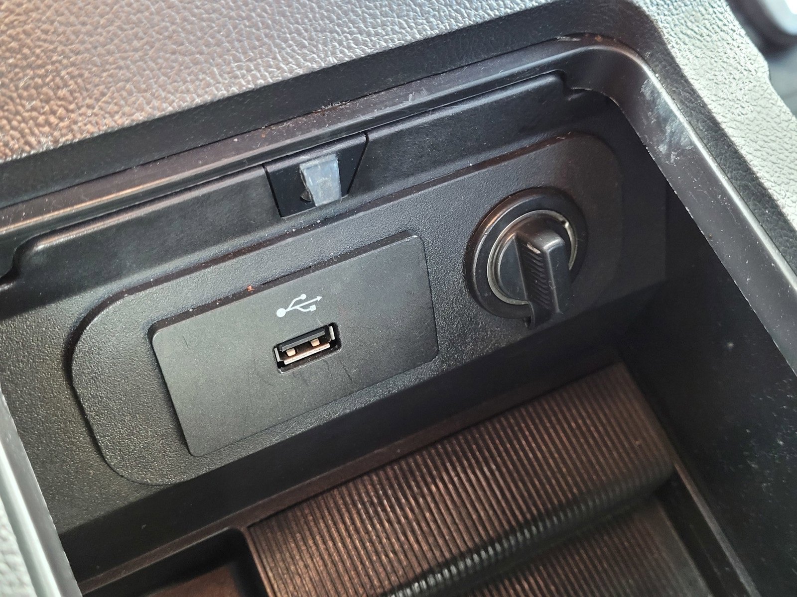 Used 2017 Ford Mustang GT image 27