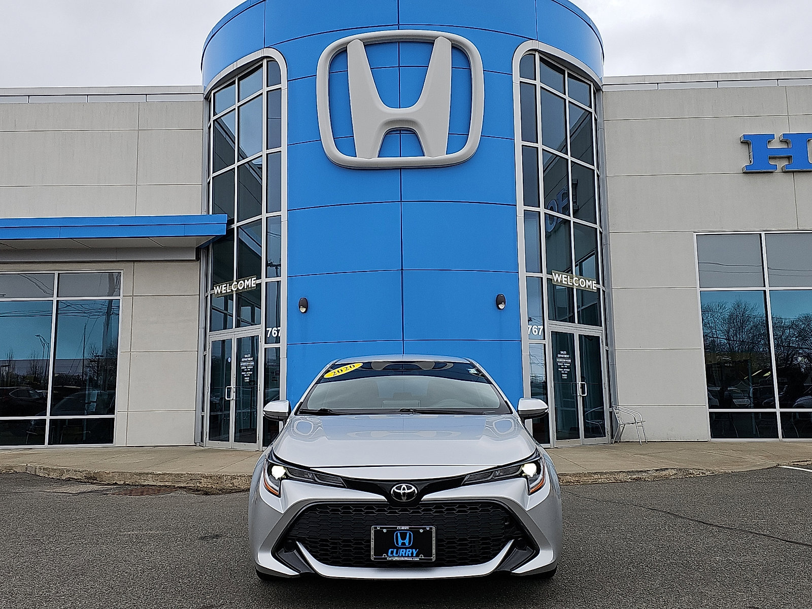 Used 2020 Toyota Corolla SE w/ SE Preferred Package video 2