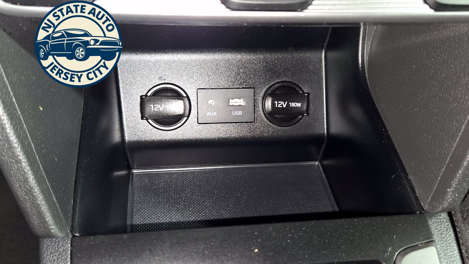 Used 2019 Hyundai Elantra SEL w/ Cargo Package FWD image 16