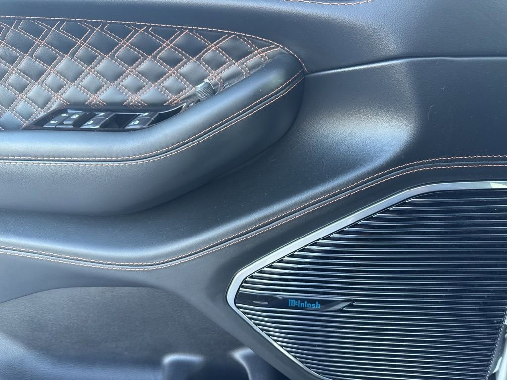 Used 2024 Jeep Grand Cherokee L Summit image 26