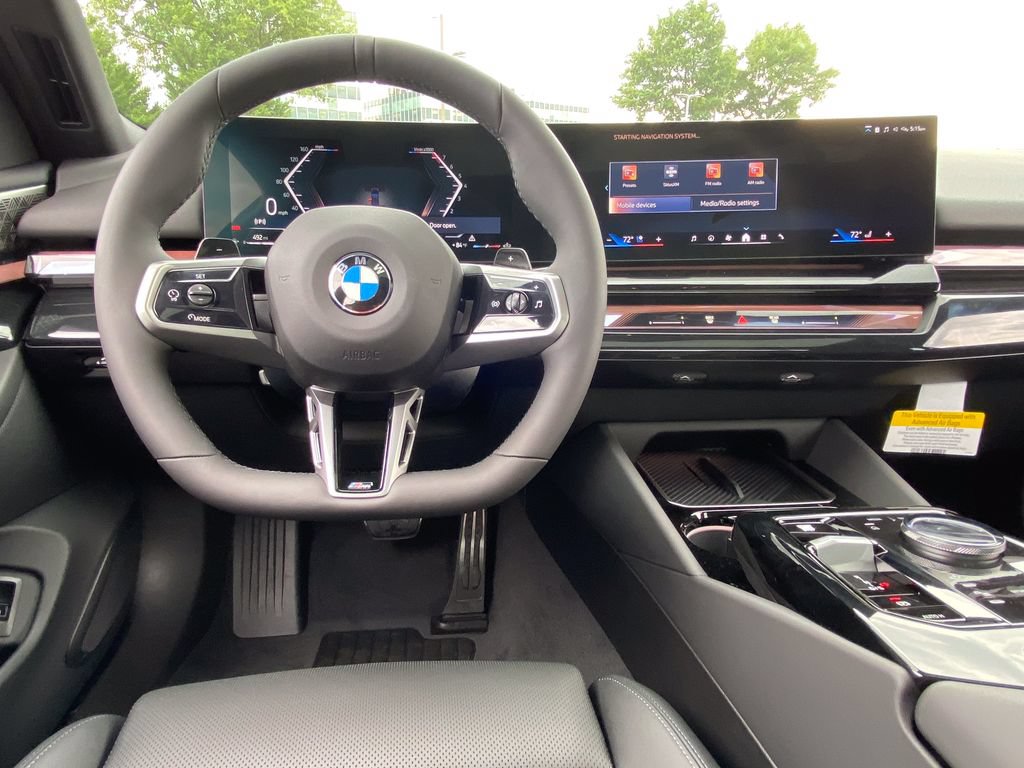 New 2027 BMW 530i xDrive w/ M Sport Package AWD/4WD image 18