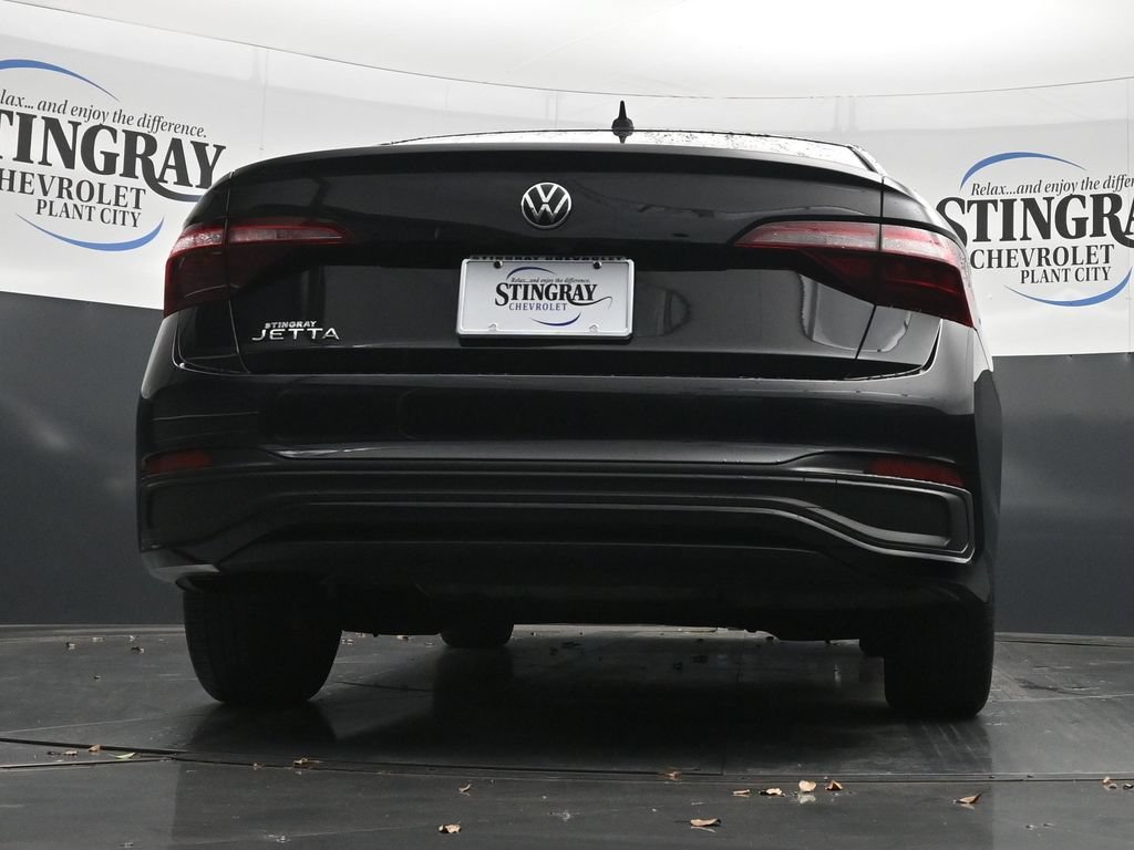 Used 2023 Volkswagen Jetta Sport FWD image 31