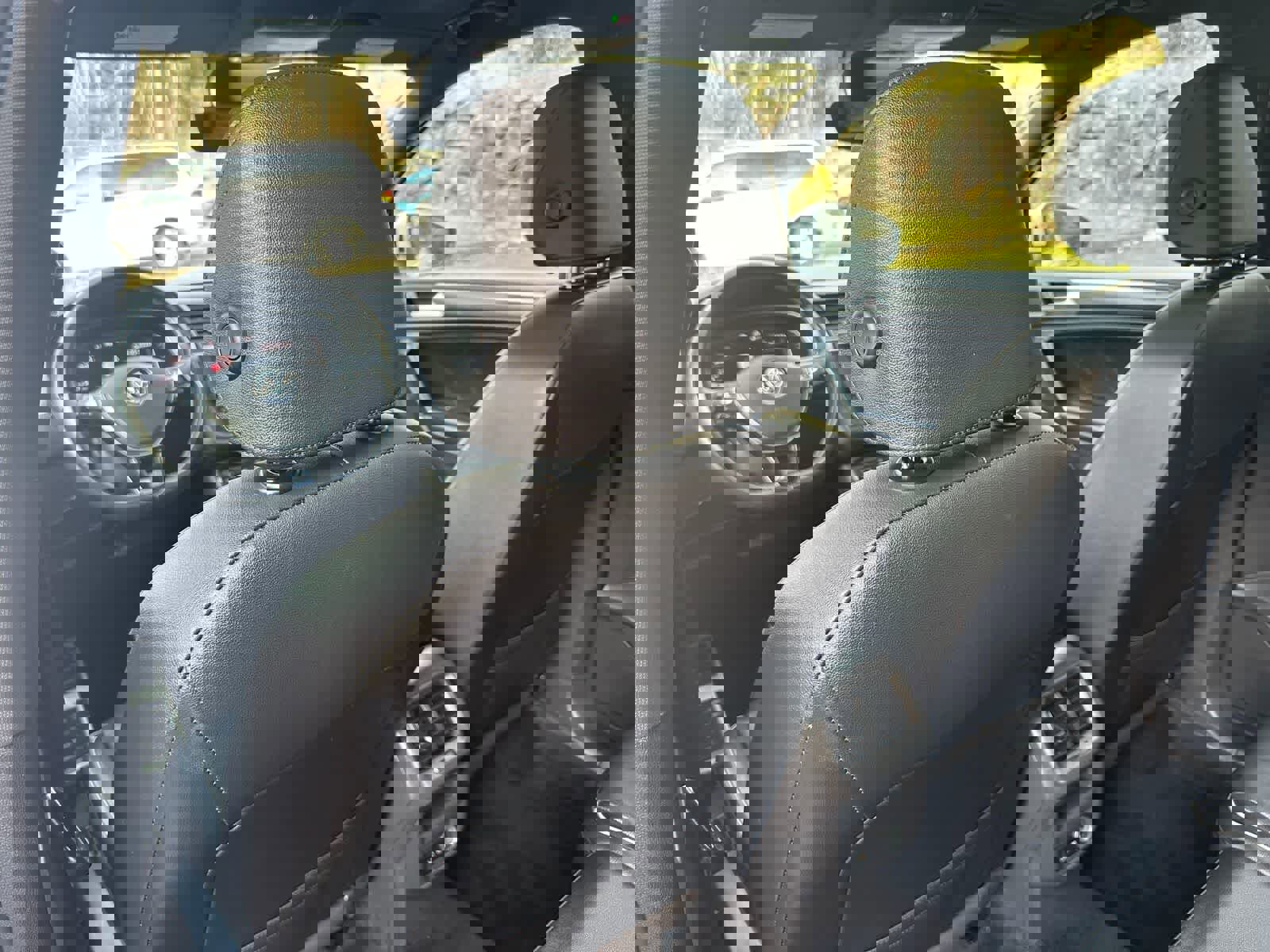 Used 2020 Volkswagen Tiguan SEL Premium R-Line w/ 3rd Row Seat Package image 10