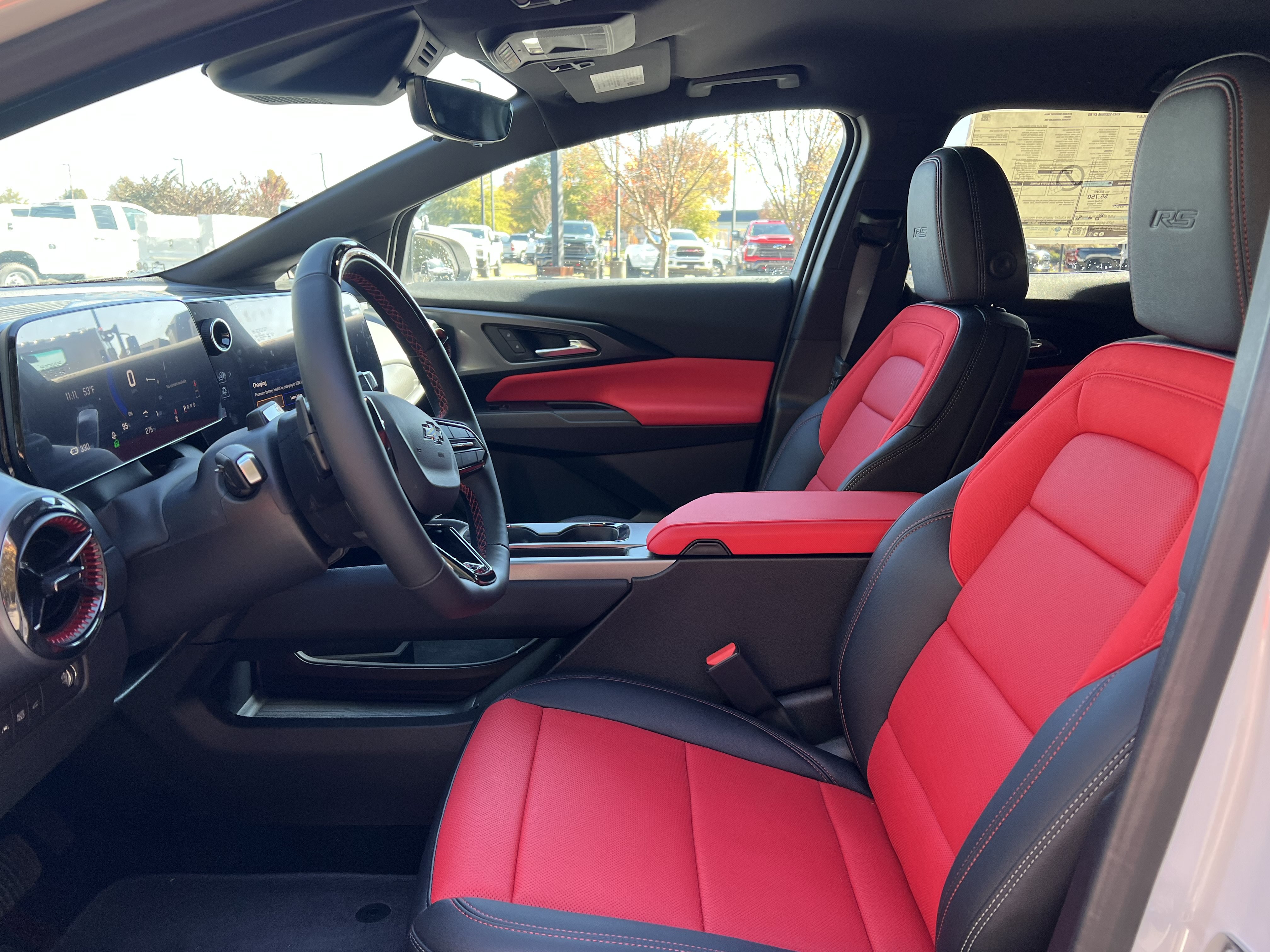 New 2025 Chevrolet Equinox EV RS w/ Active Safety Package 3 FWD image 18