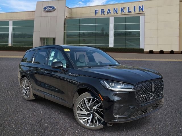 New 2025 Lincoln Aviator Black Label w/ Jet Appearance Package AWD/4WD image 1