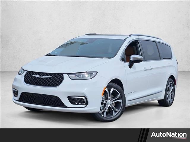 New 2026 Chrysler Pacifica Pinnacle image 1