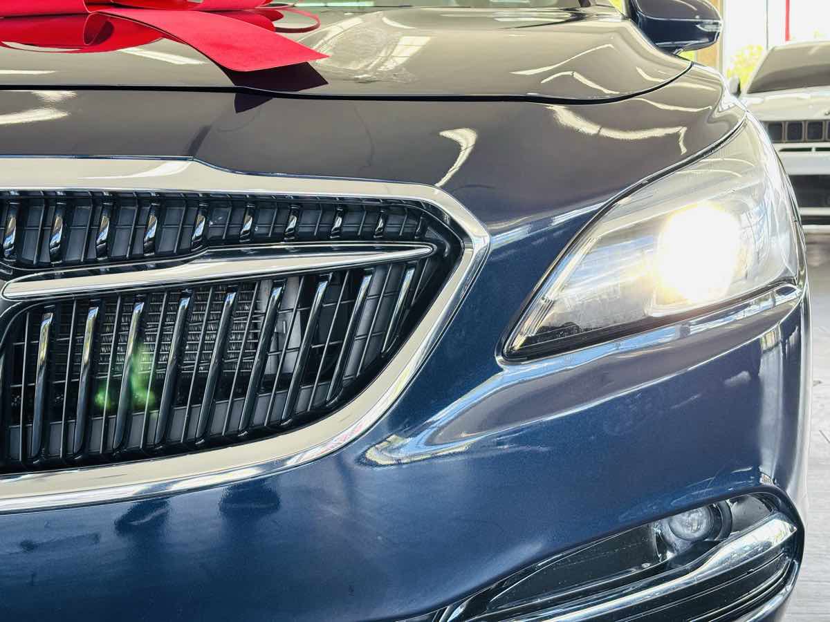 Used 2017 Buick LaCrosse Premium w/ Sights and Sounds Package FWD image 17