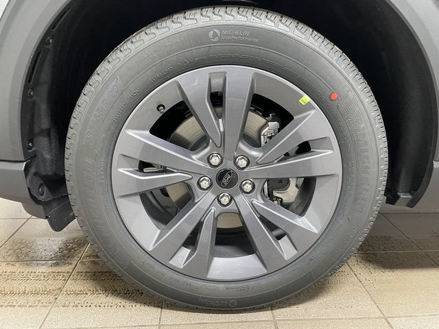New 2026 Ford Explorer Active w/ Active Comfort Package AWD/4WD image 7