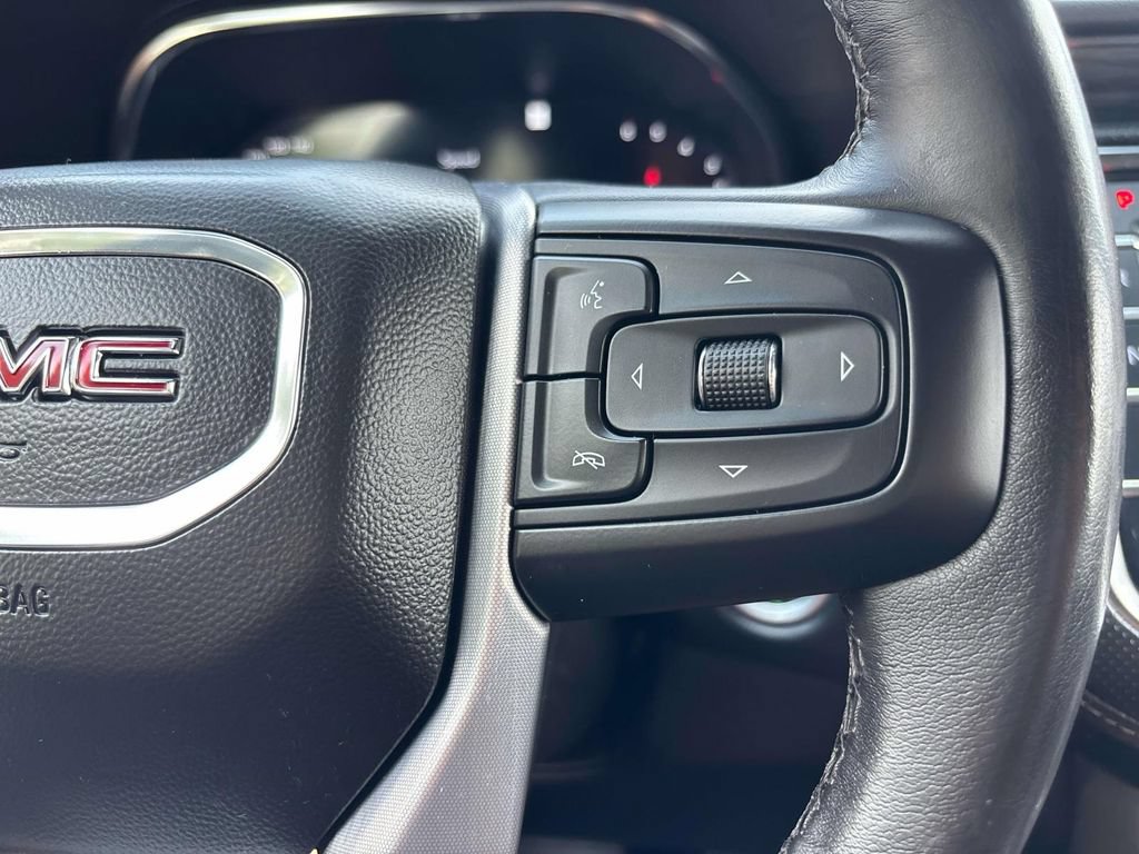 Used 2022 GMC Yukon SLT AWD/4WD image 30