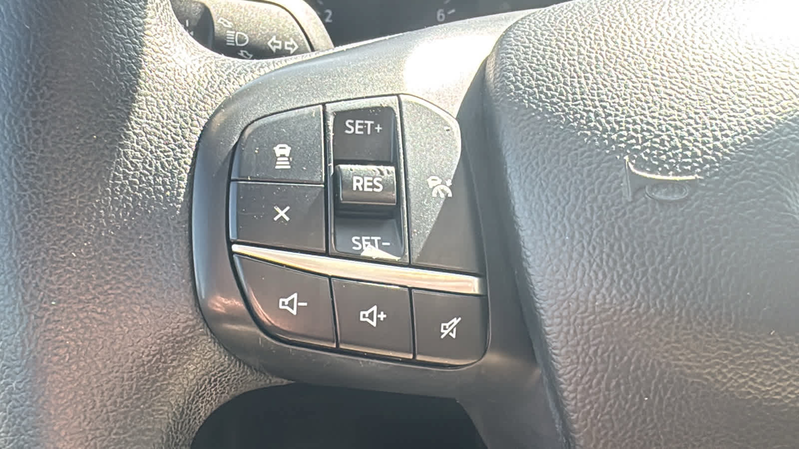 Used 2020 Ford Escape SE AWD/4WD image 11