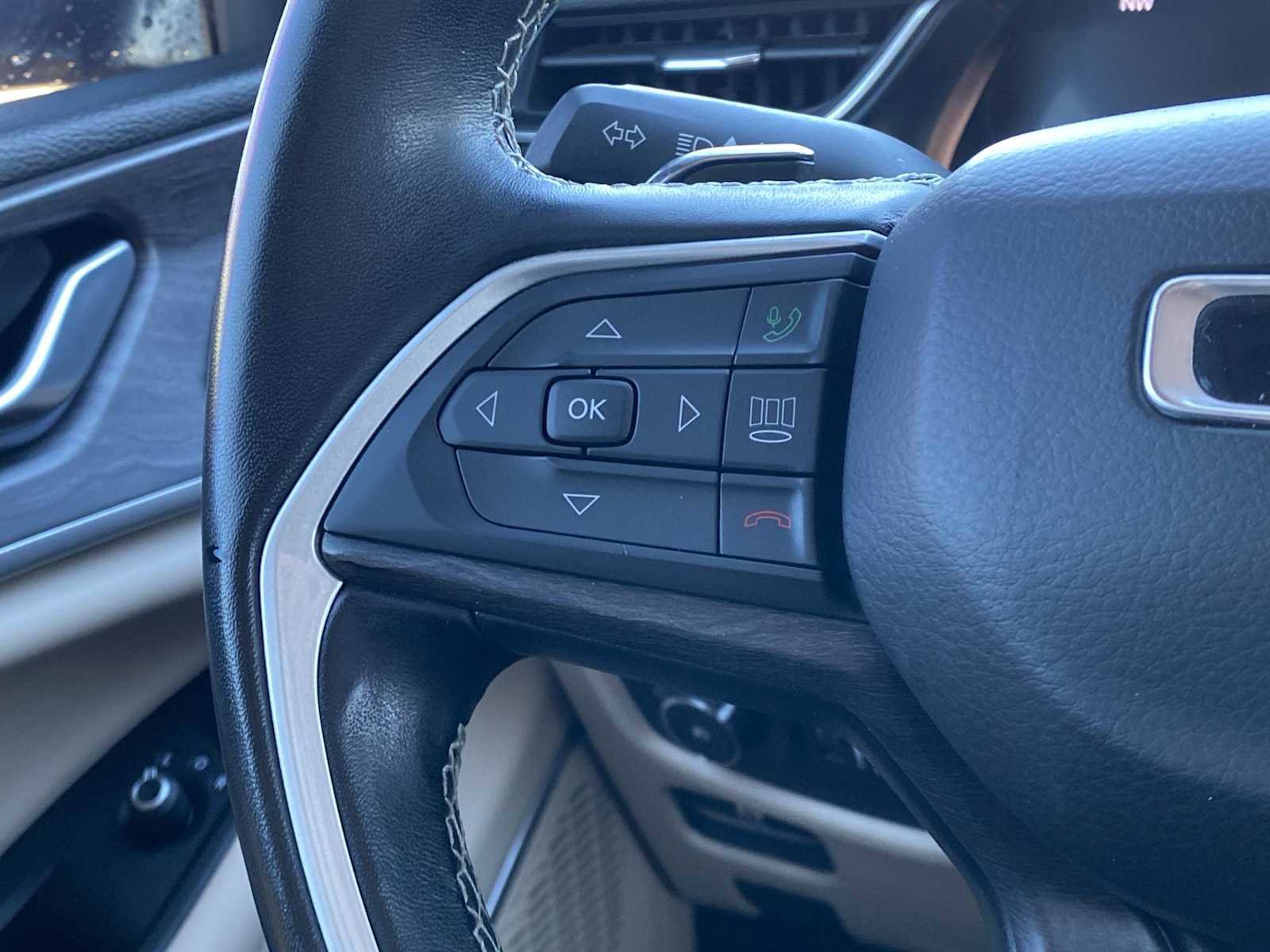 Certified 2022 Jeep Grand Cherokee Limited image 30