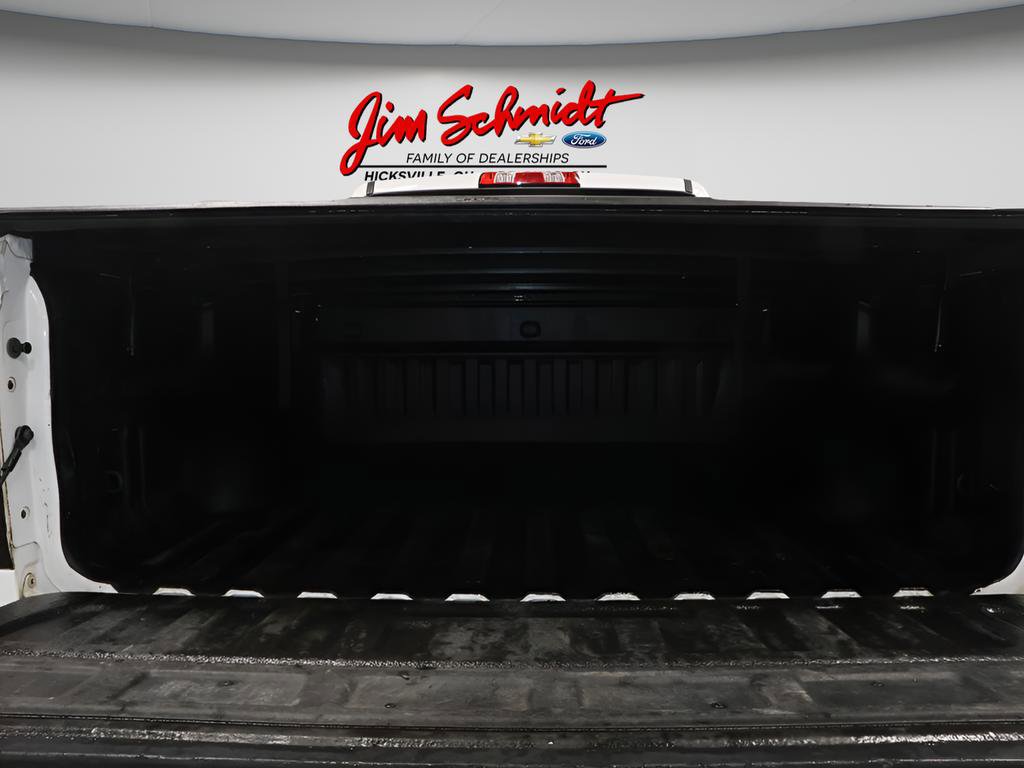 Used 2017 Chevrolet Silverado 2500 LT w/ LT Convenience Package AWD/4WD image 36