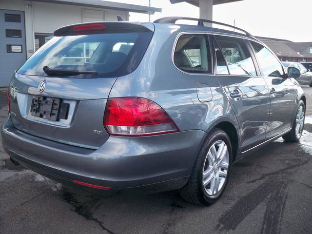 Used 2011 Volkswagen Jetta TDI image 3