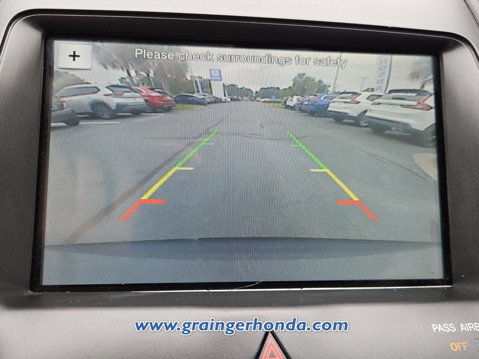 Used 2016 Ford Taurus SEL w/ Equipment Group 201A FWD image 16