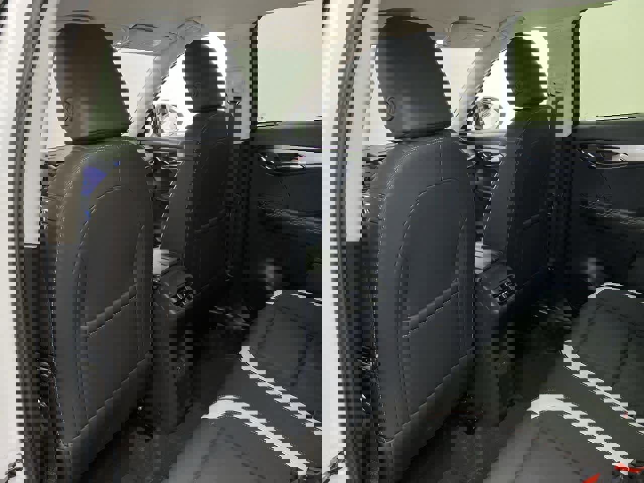 Used 2025 Buick Envision Sport Touring image 16