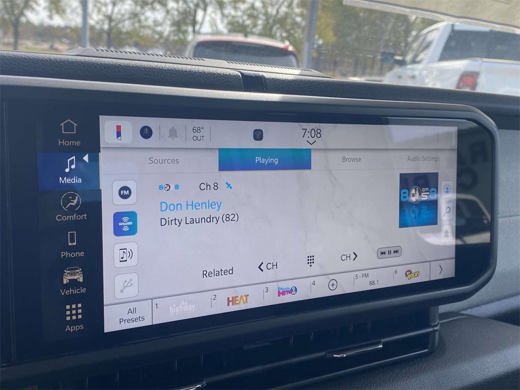 New 2025 Jeep Gladiator Sport image 44