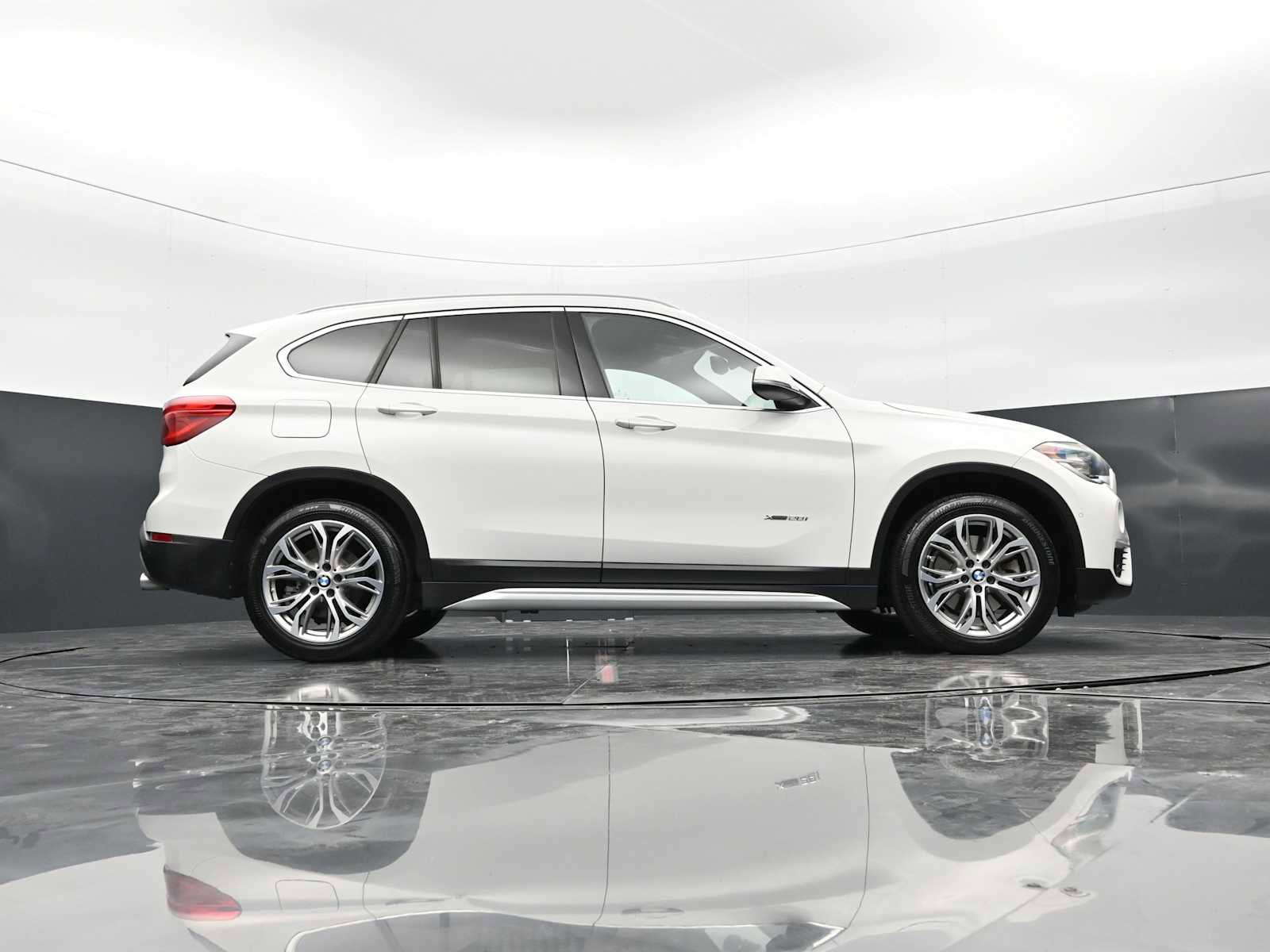 Used 2016 BMW X1 xDrive28i image 27