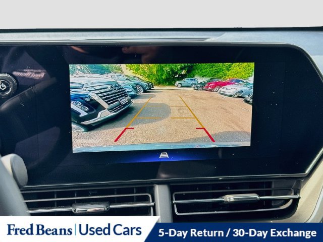 Used 2025 Chevrolet Trax ACTIV w/ Sunroof Package FWD image 19