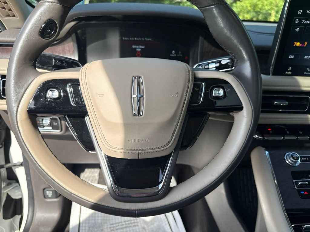 Used 2022 Lincoln Aviator Reserve w/ Equipment Group 201A AWD/4WD image 26