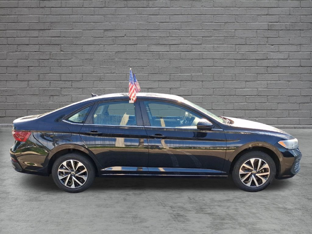 Used 2024 Volkswagen Jetta S FWD image 12