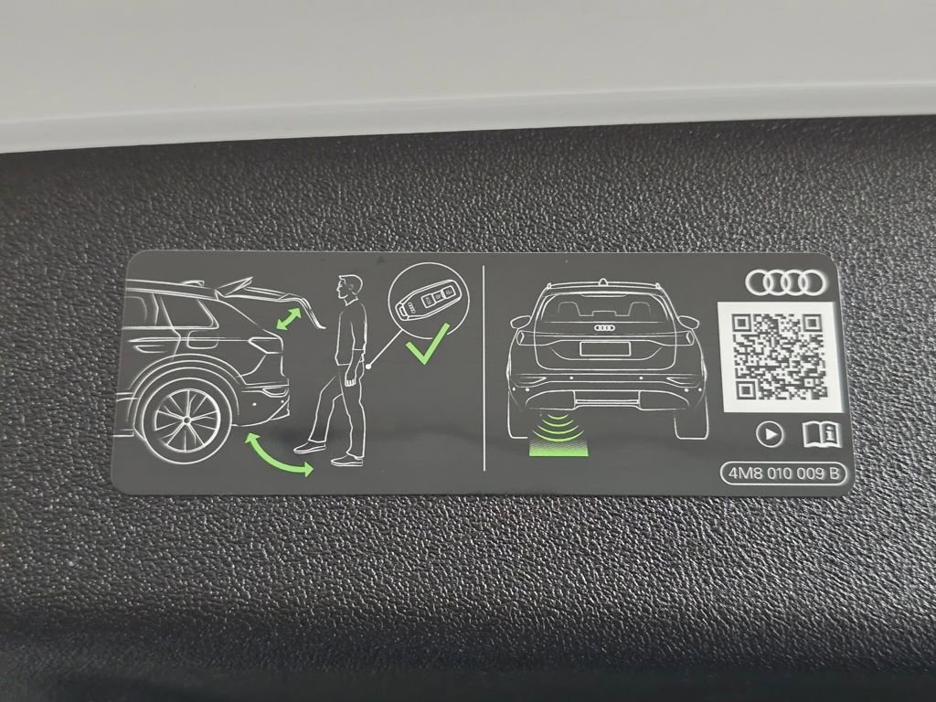Certified 2025 Audi Q5 Premium w/ Premium Plus AWD/4WD image 11