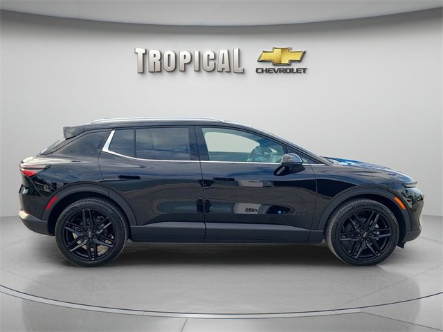 New 2026 Chevrolet Equinox EV LT image 6