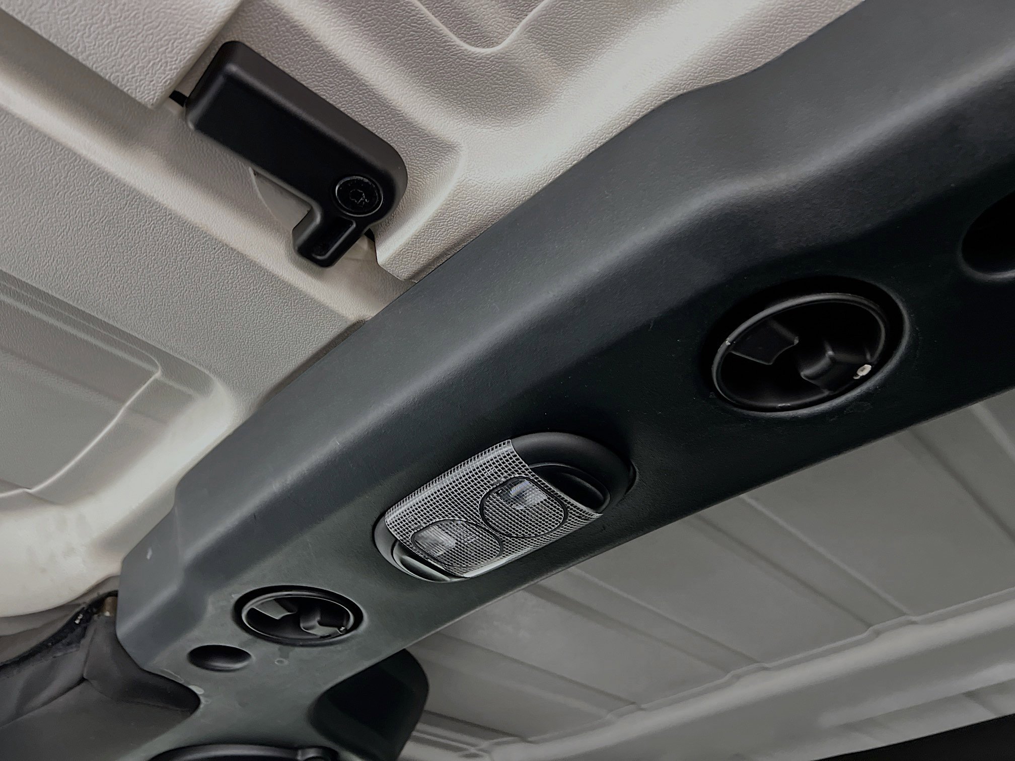 Used 2012 Jeep Wrangler Unlimited Freedom Edition image 21