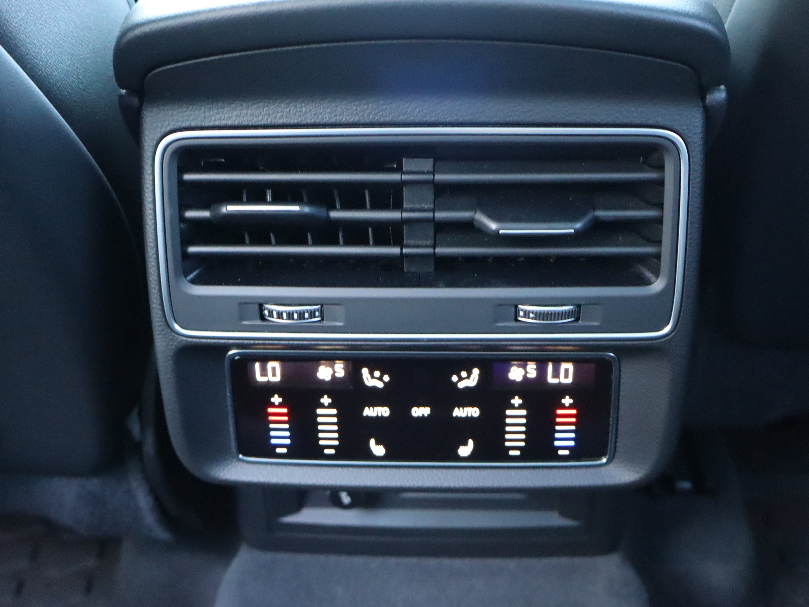 Used 2021 Audi Q7 2.0T Premium Plus w/ Executive Package AWD/4WD image 12