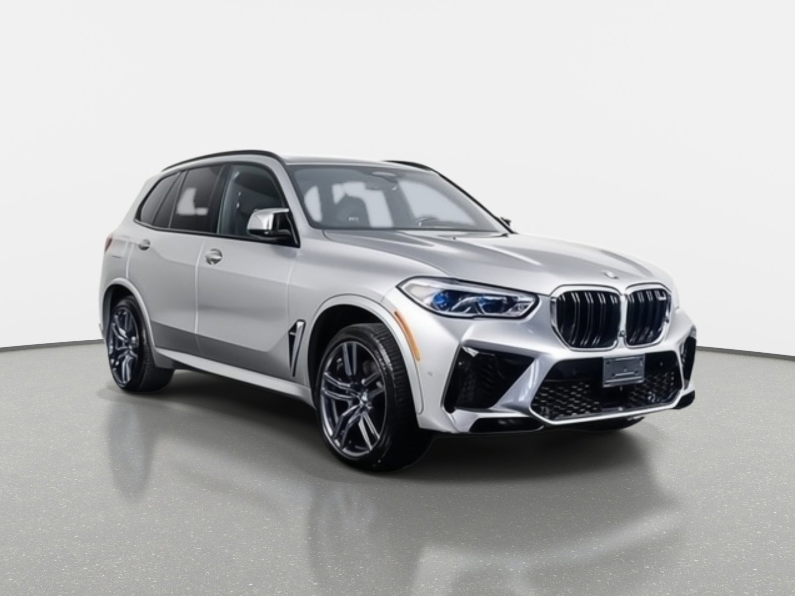 Used 2021 BMW X5 M w/ Executive Package image 4