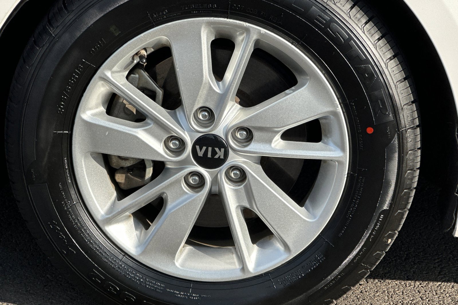 Used 2017 Kia Optima LX image 28