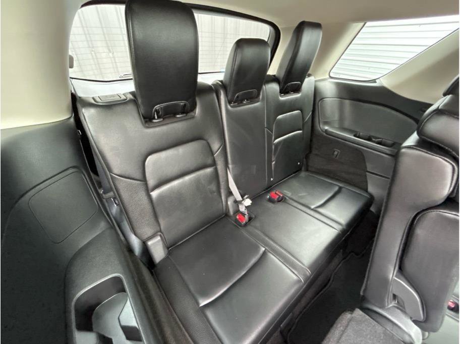 Used 2024 Nissan Pathfinder SL image 26