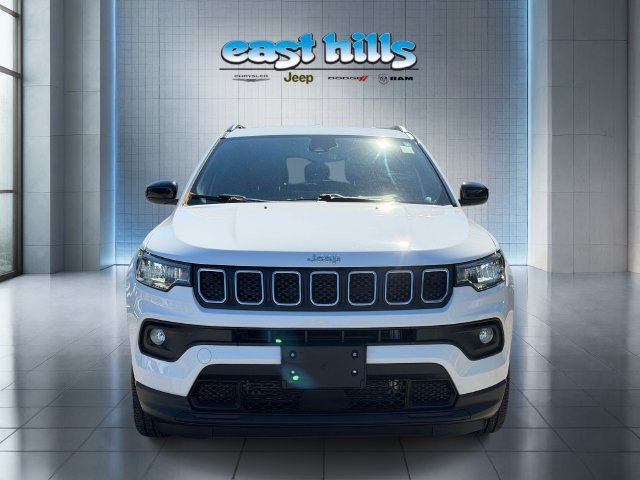 Certified 2023 Jeep Compass Latitude AWD/4WD image 8