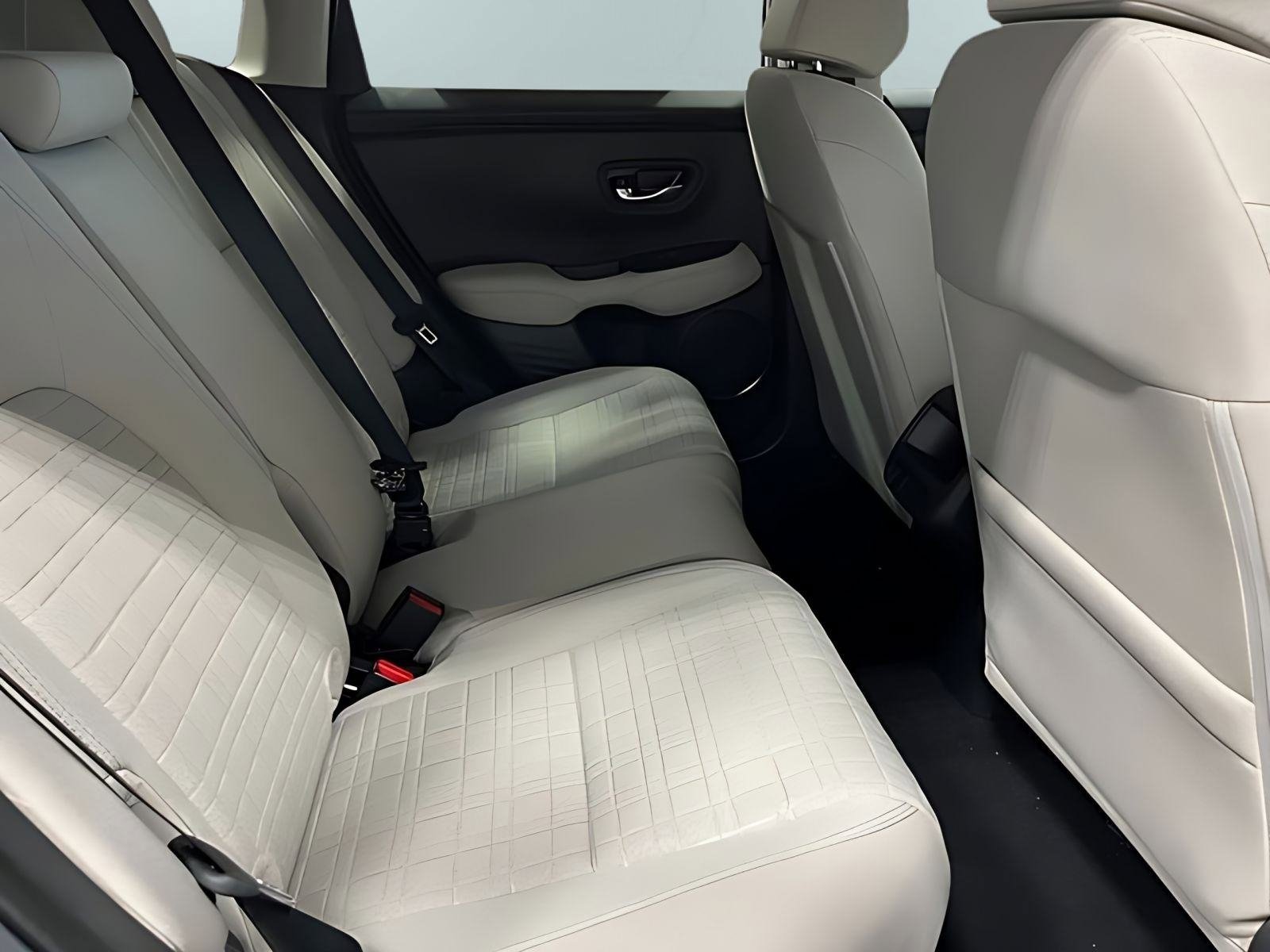 New 2026 Honda HR-V LX image 22