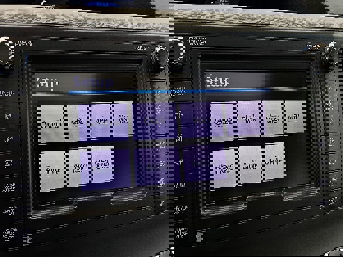 Used 2013 Toyota Sienna Limited w/ Premium Pkg image 19