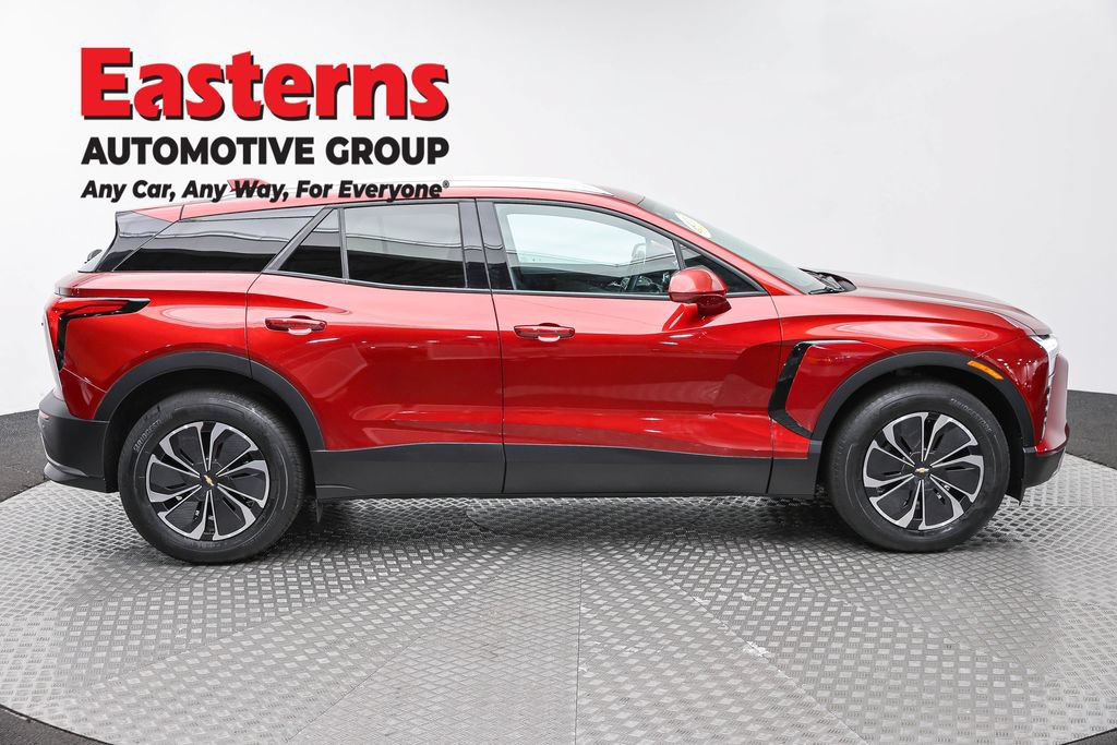 Used 2024 Chevrolet Blazer EV LT AWD/4WD image 4